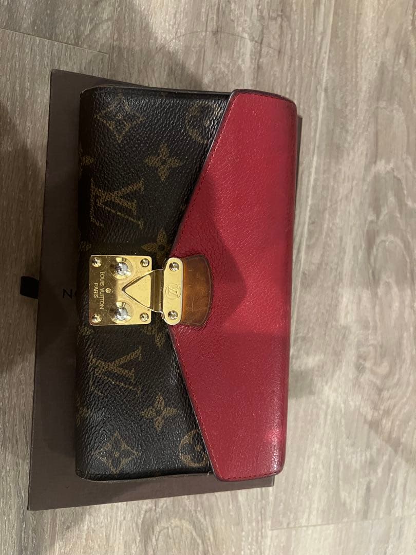 Louis Vuitton 長財布 黒/赤