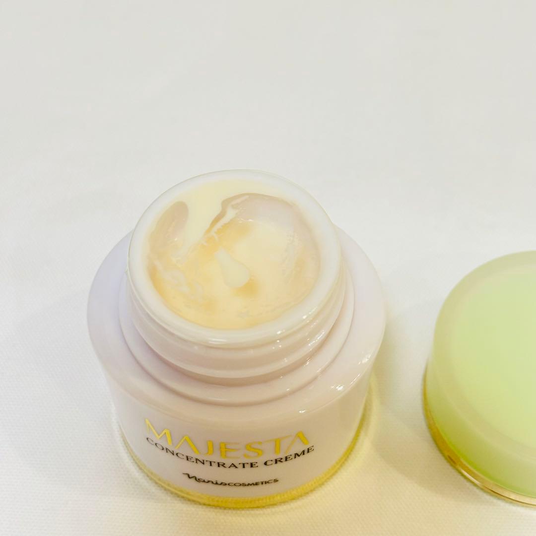 新品未使用　ナリス　マジェスタ　コンセントレートクリーム　25g