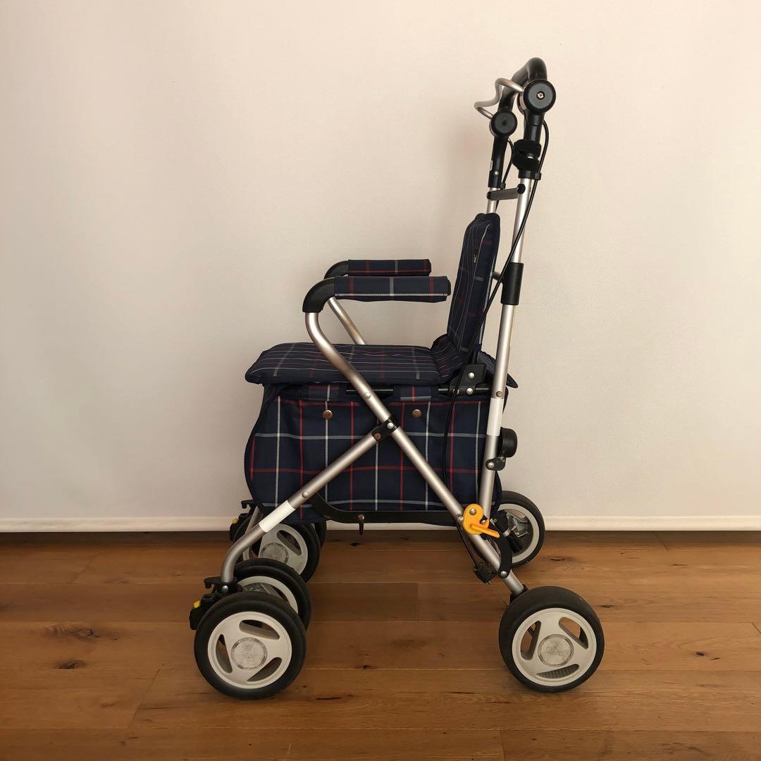 大幅値下げ　幸和製作所　シルバーカー　テイコブ　格子柄　紺色　中古品