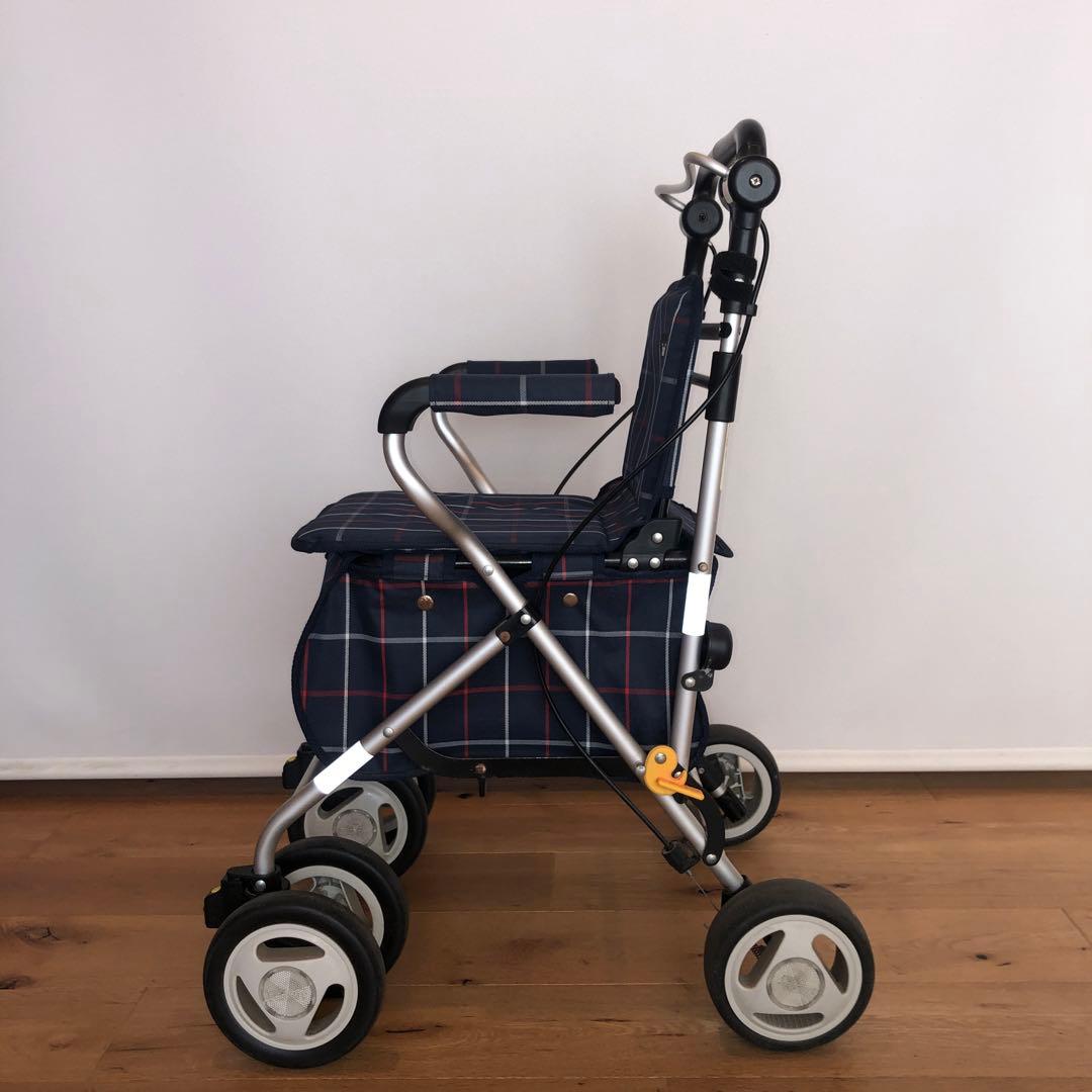 大幅値下げ　幸和製作所　シルバーカー　テイコブ　格子柄　紺色　中古品