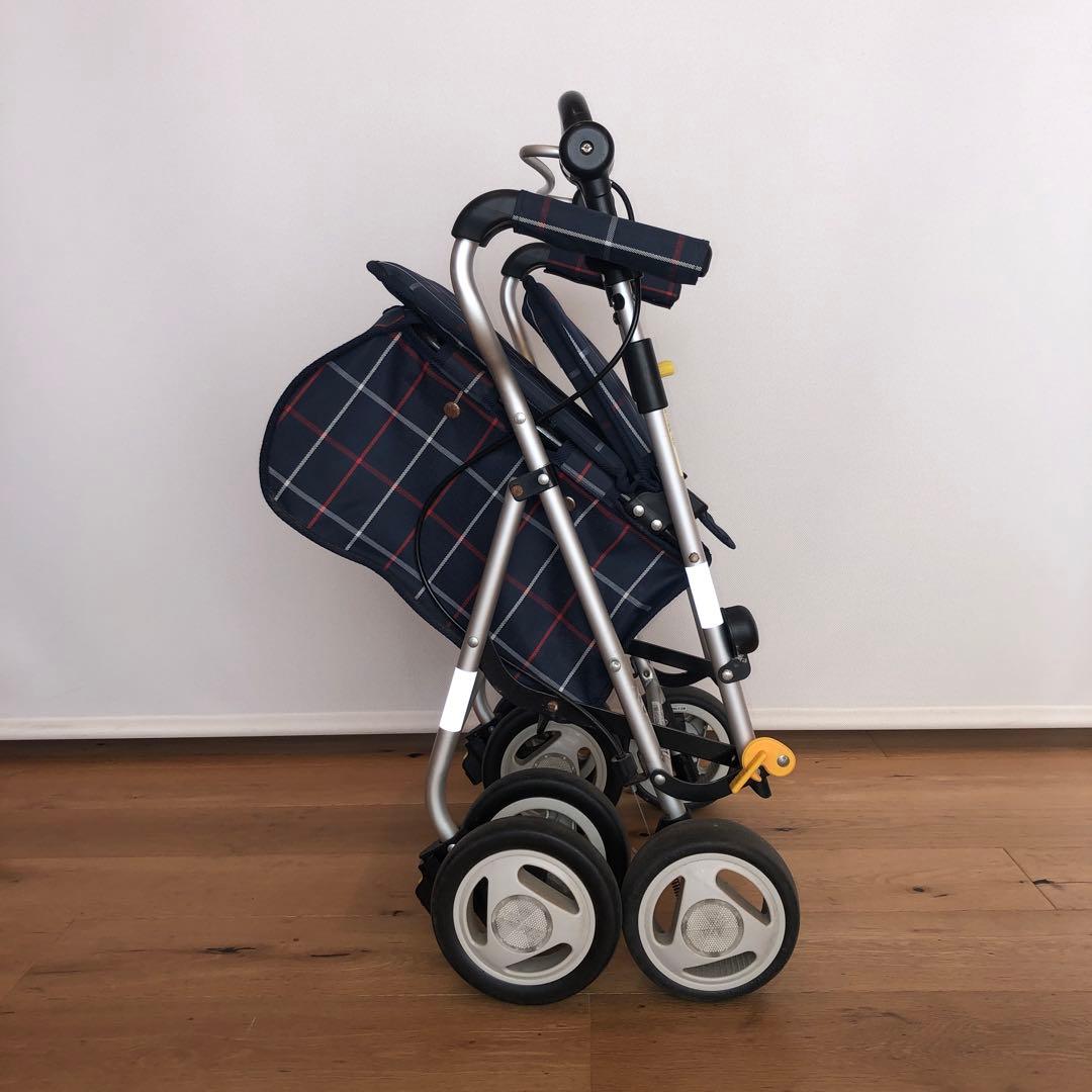 大幅値下げ　幸和製作所　シルバーカー　テイコブ　格子柄　紺色　中古品