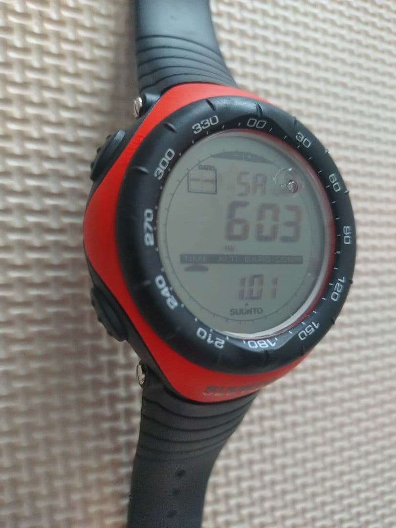 超美品 スント ベクター オレンジ SUUNTO VECTOR orange