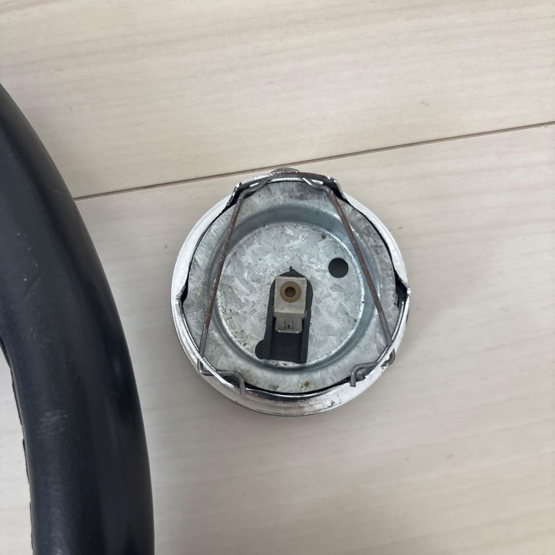 ナルディ　コンペティション　ブラックレザー&シルバースポーク36パイ　正規品中古