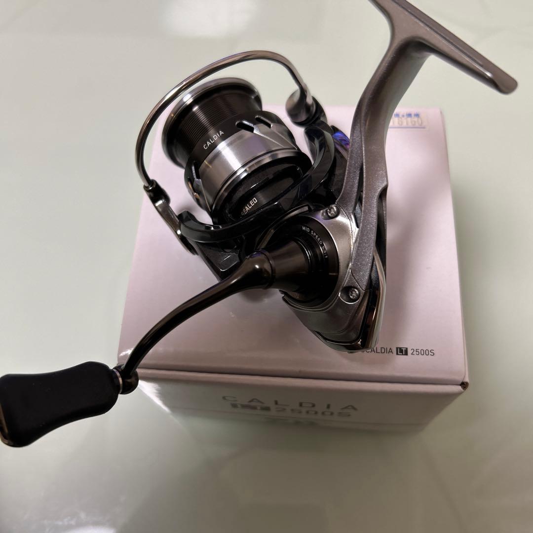 ワーム　ルアー　フック　シンカー　18カルディア リール　バス釣り引退セット