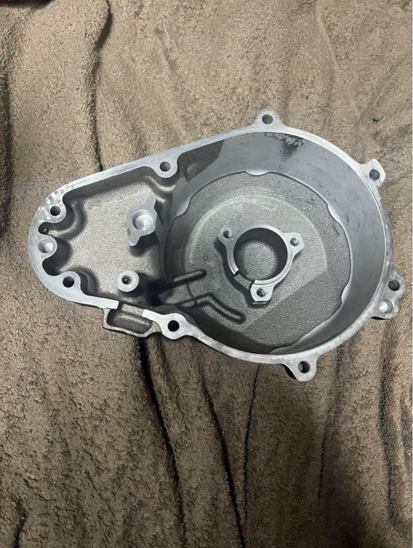 ZRX400 BEET ポイントカバー、ジェネレーターカバー　結晶塗装　黒