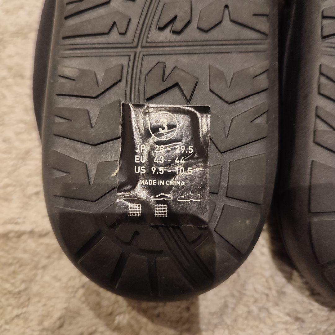 新品MASU \"MASU X SUBU STUDS SANDAL\" 冬用サンダル