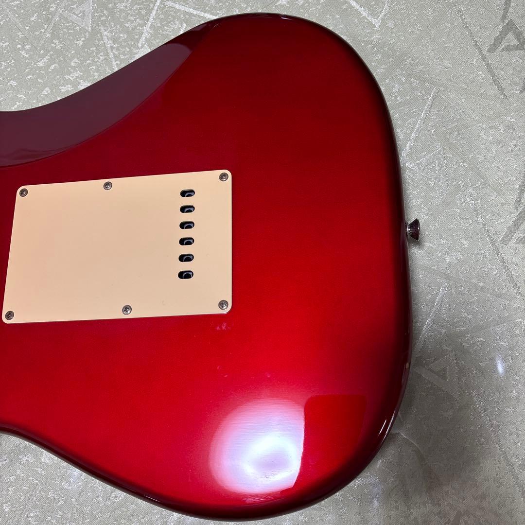 Squier Afinity STRAT(ネックを外して発送)