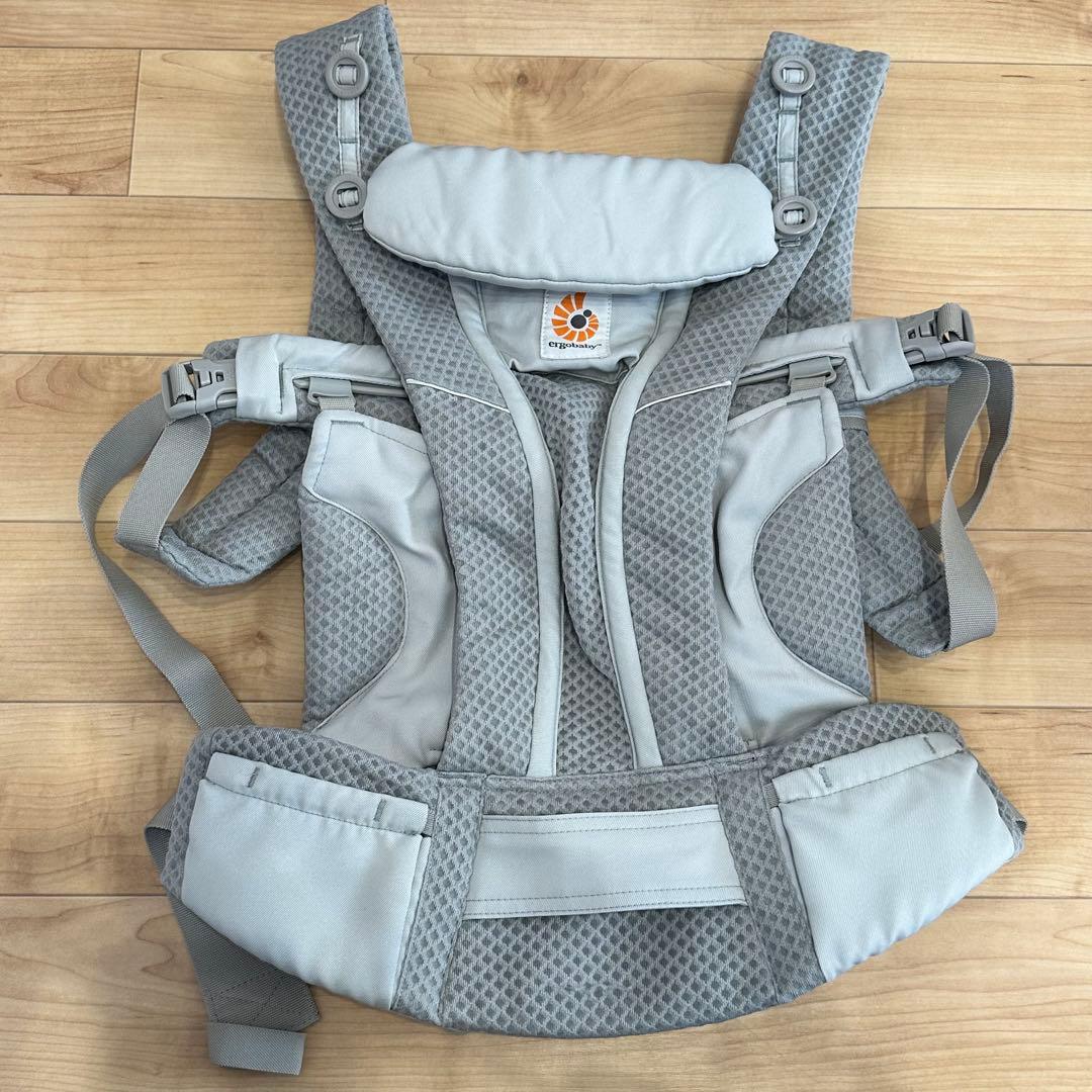 ergobaby OMNI breeze 抱っこひも　グレー