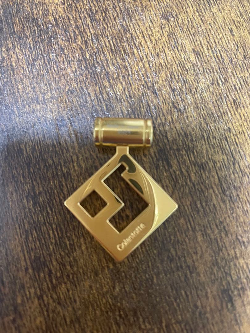 コラントッテ ネックレス ゴールド×ブラック