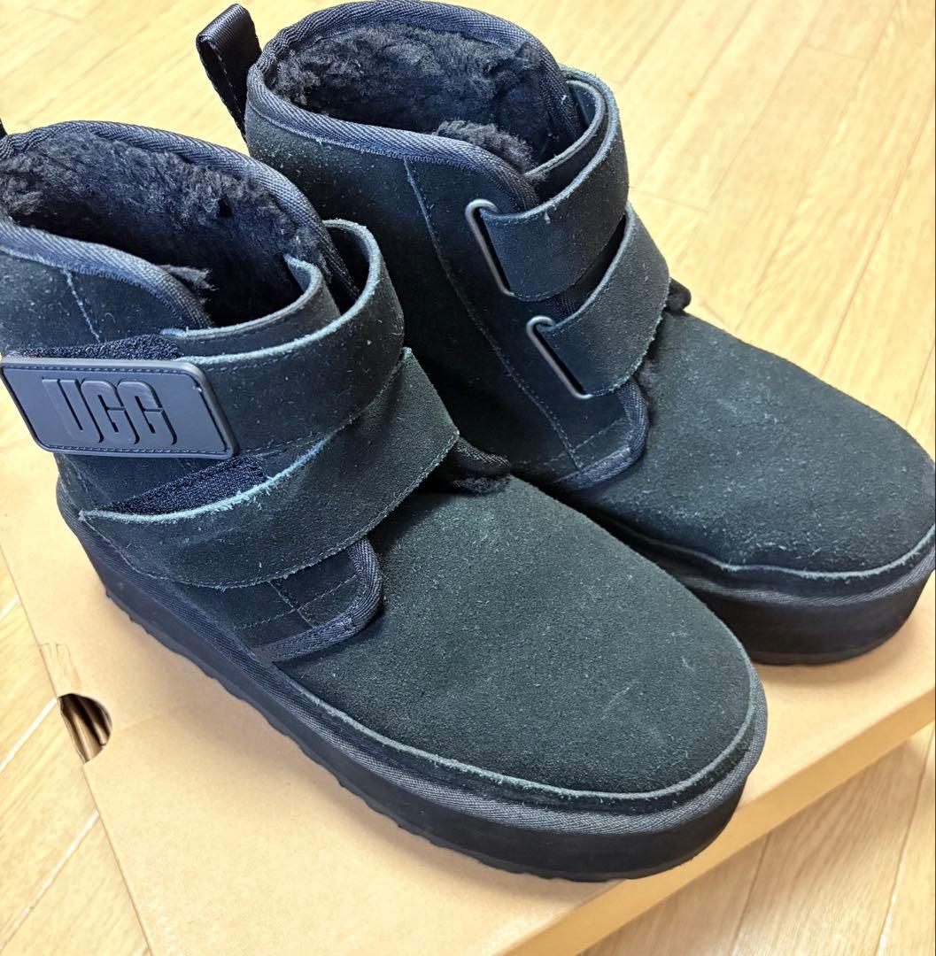 UGG W NEUMEL PLATFORM ブラック 25cm