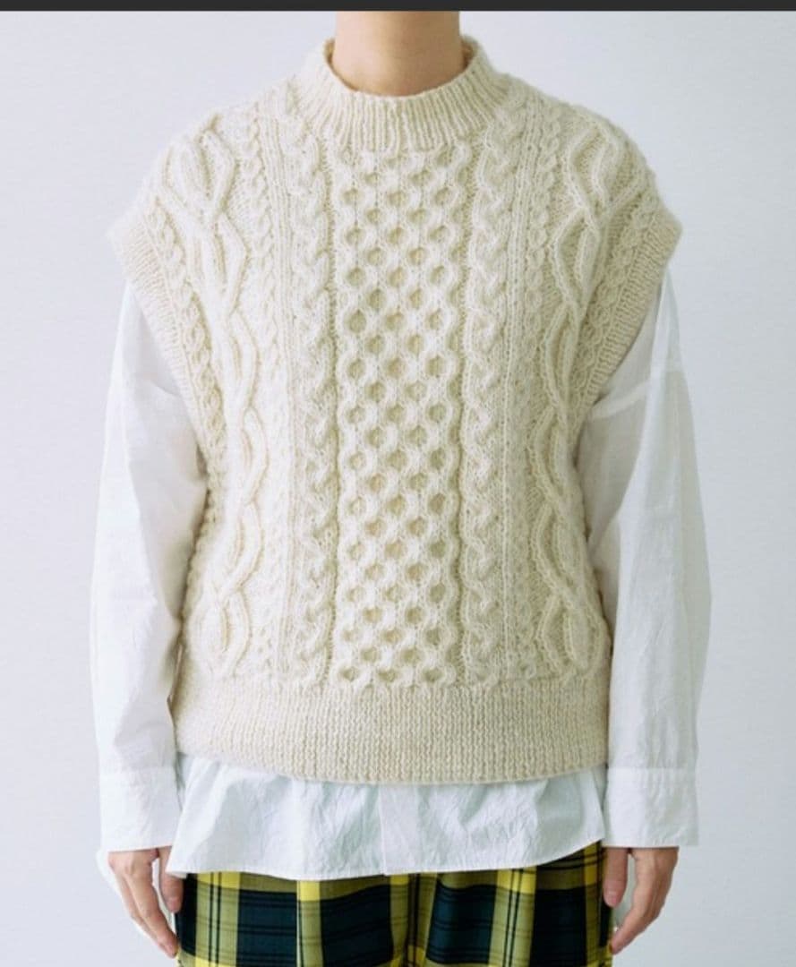 yuni ハンドニットベスト