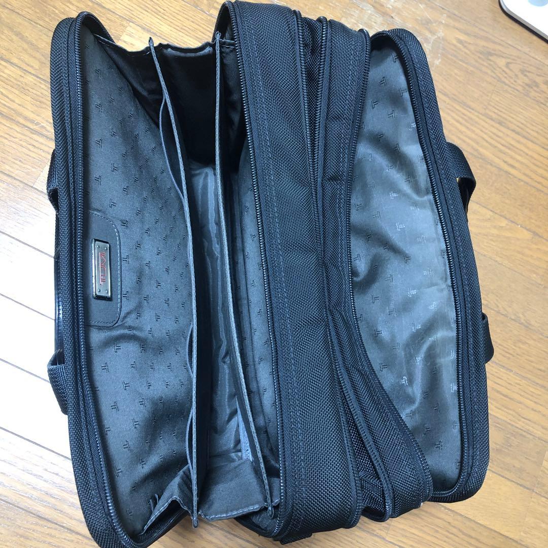 TUMI（トゥミ）エクスパンダブルオーガナイザー