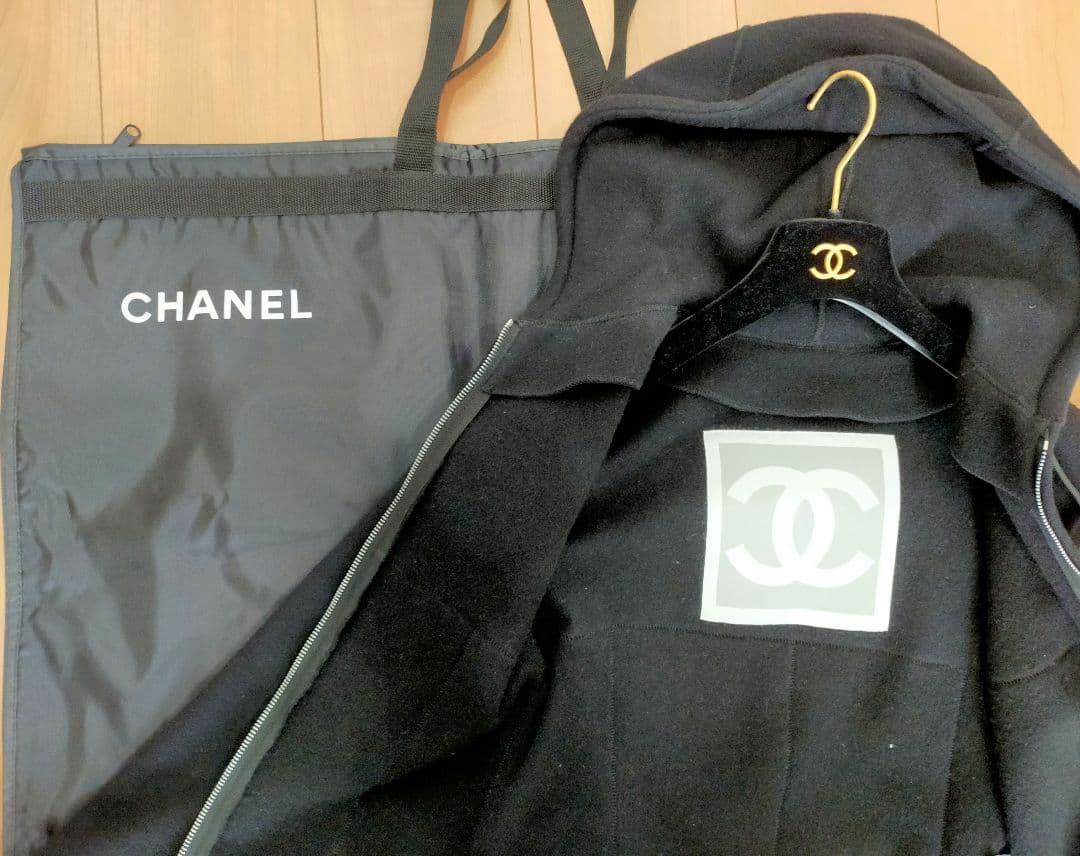 0*1様 CHANNEL　シャネル　レディース　パーカー　フルジップ　ブランド