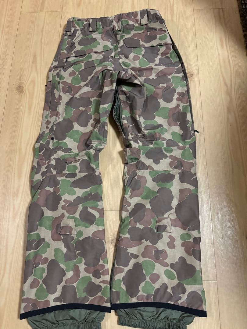 Burton GORE-TEXスノーボードパンツ値下げ