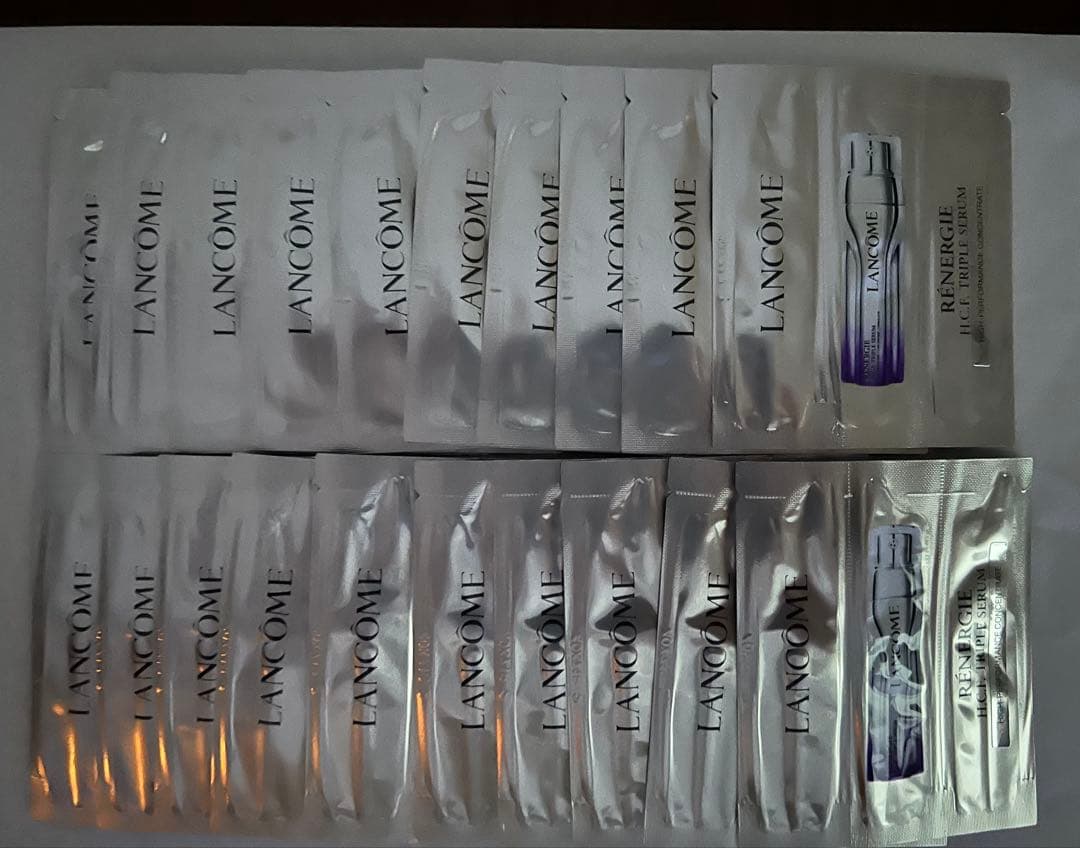 サリー ランコムレネルジー HCFトリプルセラム✖︎100