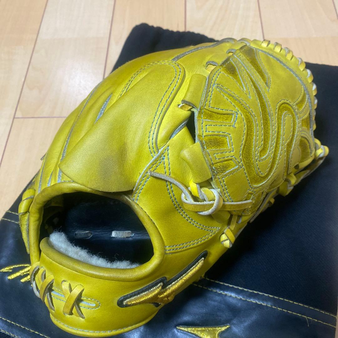 ミズノプロ　軟式　投手用グラブ