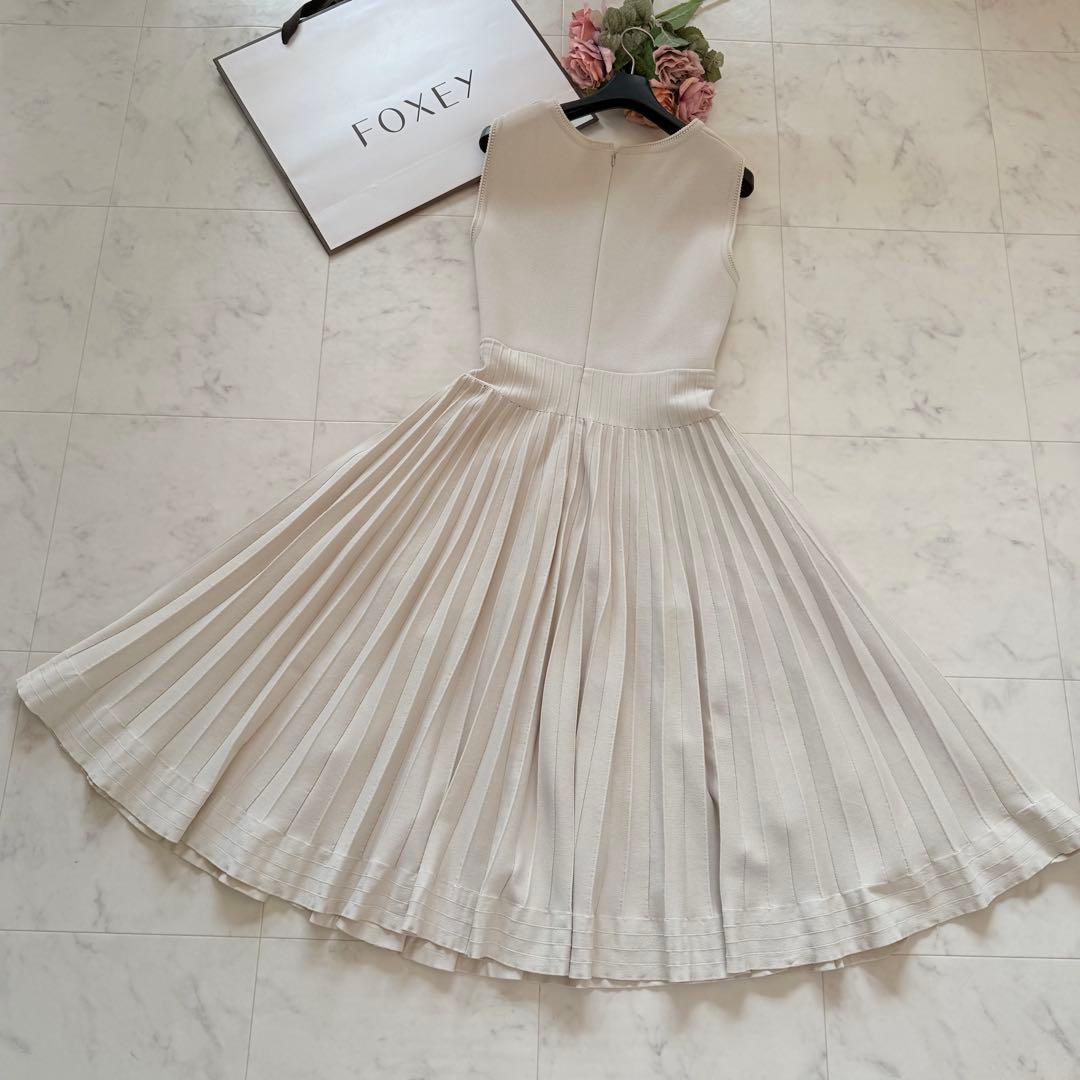 希少42★定価9.8万 フォクシー メトロノーム ニットワンピース フレア