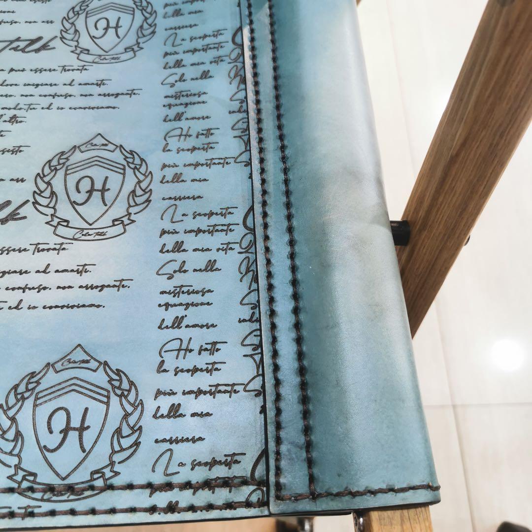 Miskeen アウトドアチェア 復古手書き模様頭層牛皮製クミットチェア