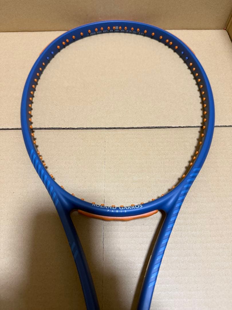 新品未使用　Wilson Blade98 v9.0 16×19 RG 2024