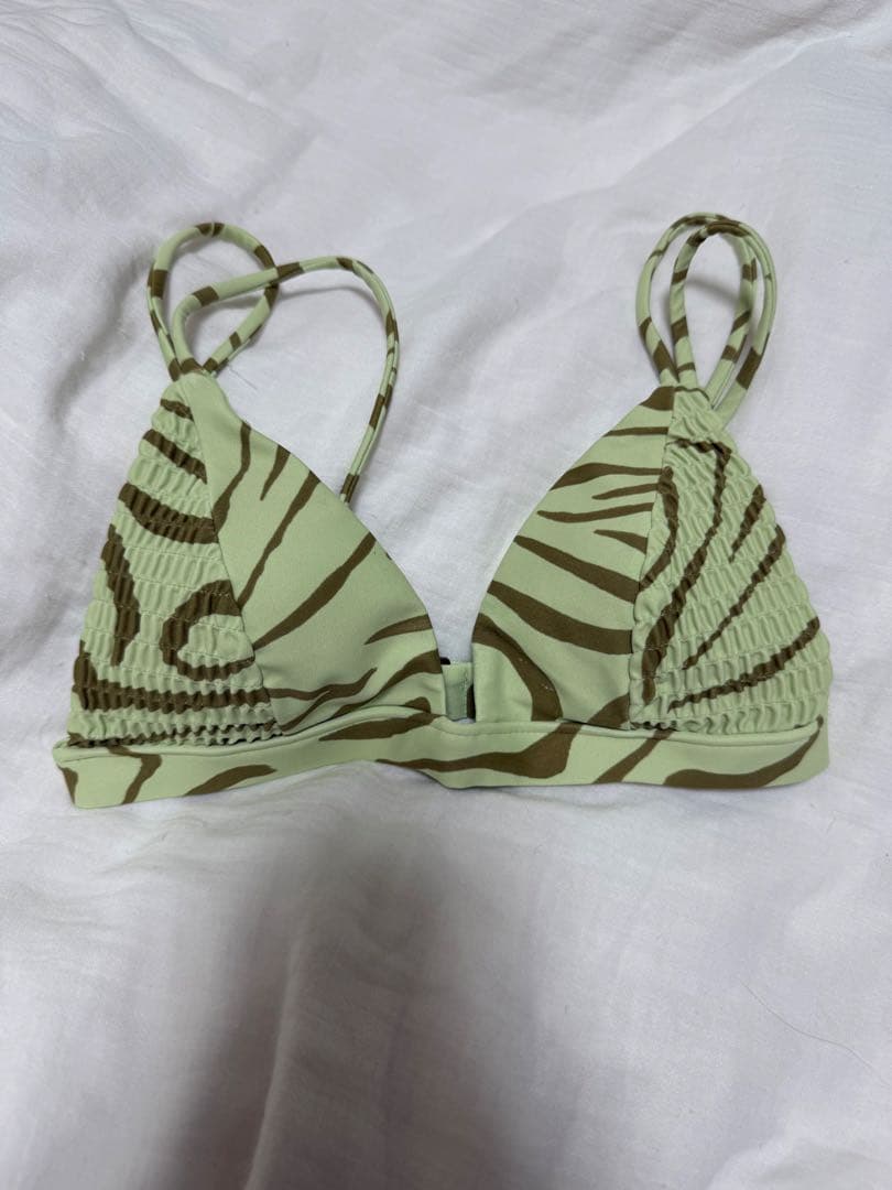 今週末限定価格　alexia stamビキニM