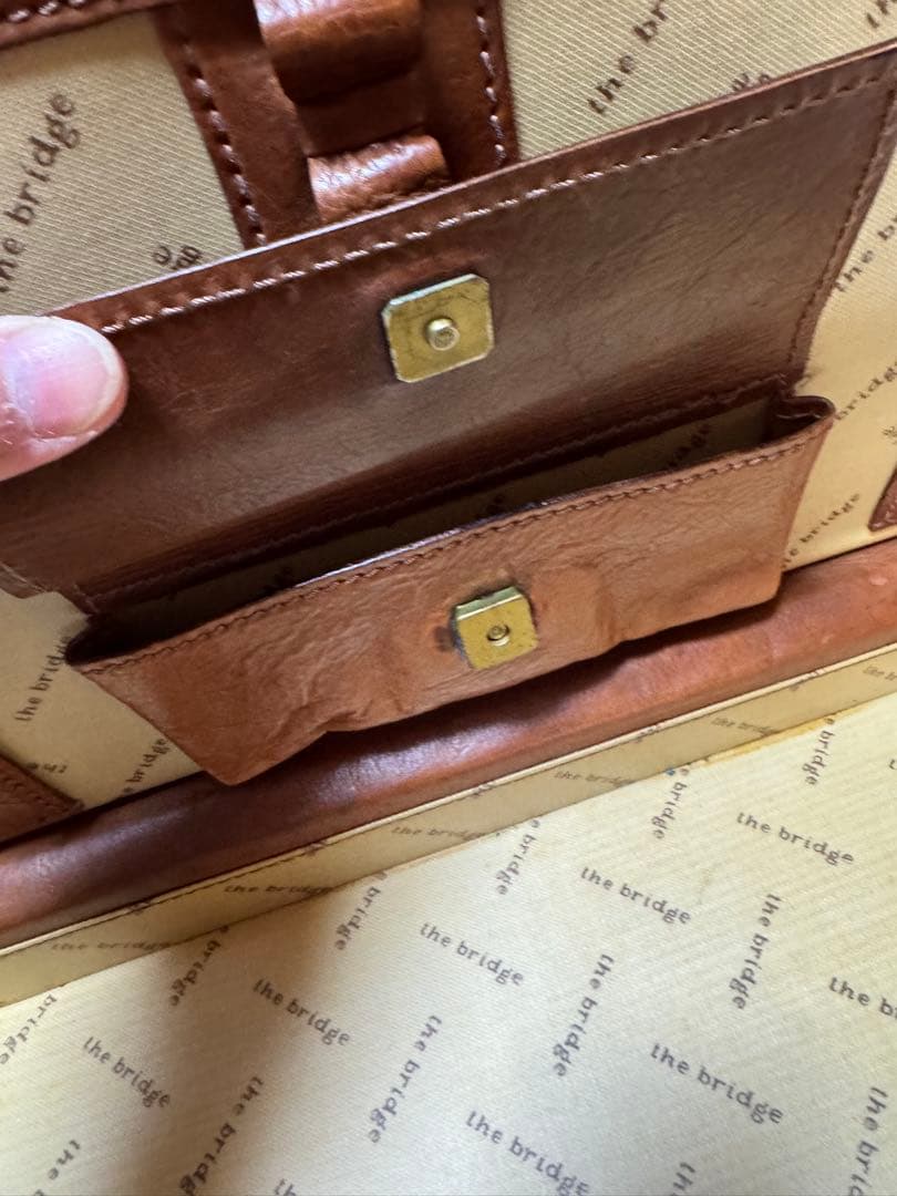 ブラウンレザー ビジネスバッグ　イタリア製