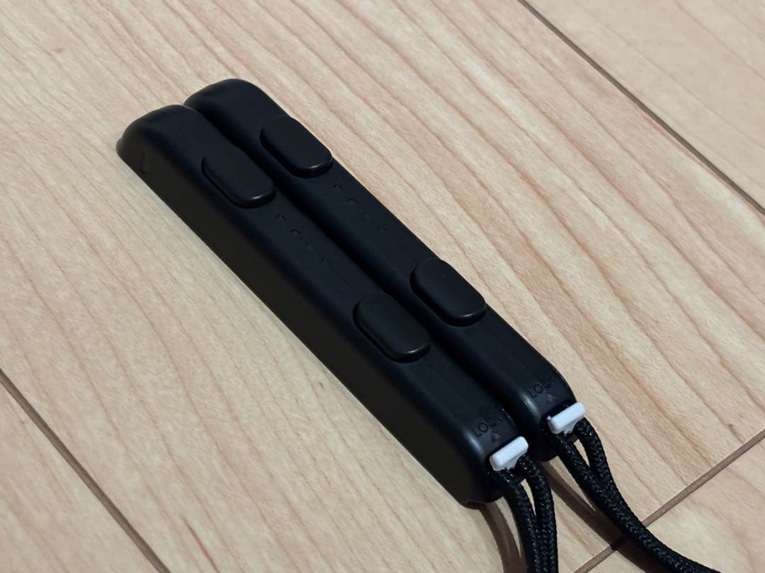 ニンテンドースイッチ Nintendo Switch ネオンレッド 美品