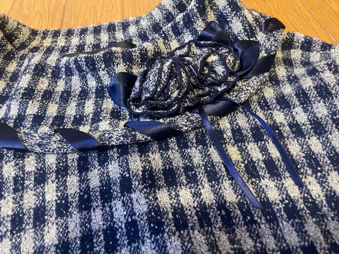 ♦︎さえら　ポテチーノ♦︎ チェック柄お花モチーフ　ドルマンスリーブトップス