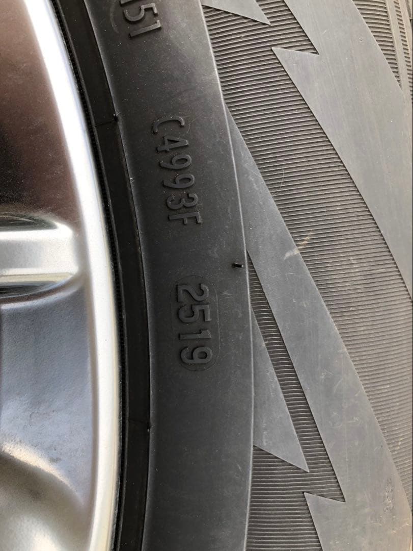 トヨタ　アルファード30系17インチ純正アルミ　スタッドレス225/60R17