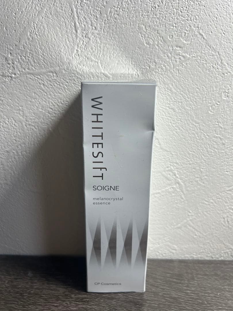 ソワーニュ ホワイトシフト メラノクリスタルエッセンスm 35ml
