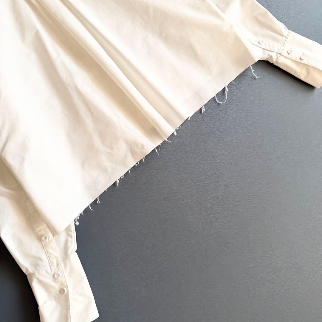 【マチャット】タックプリーツクロップドシャツ 長袖 ホワイト 比翼 クロップド丈