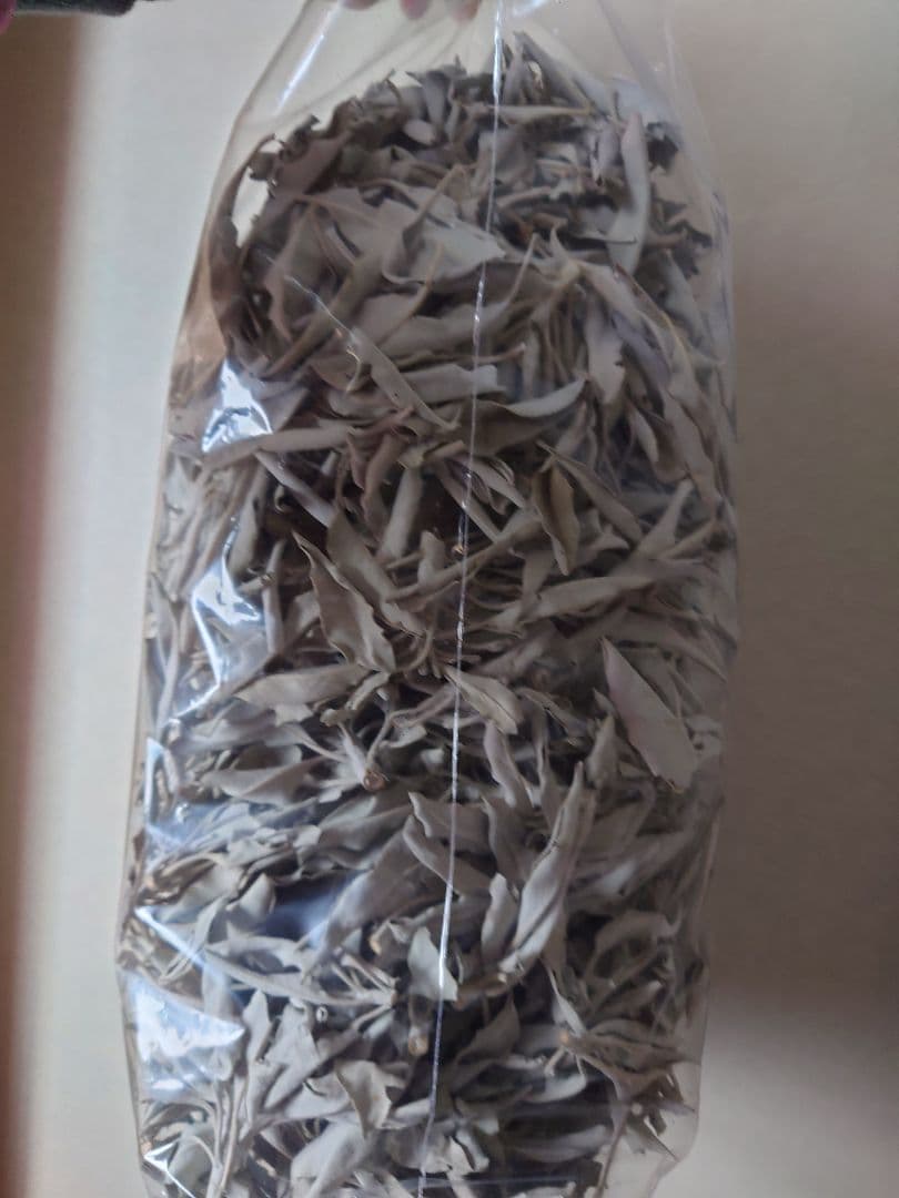 ホワイトセージ 枝付き リーフ 無農薬 １kg