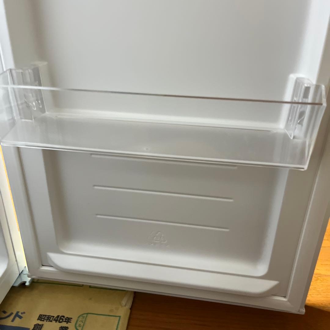 2ドア120リットル冷蔵庫