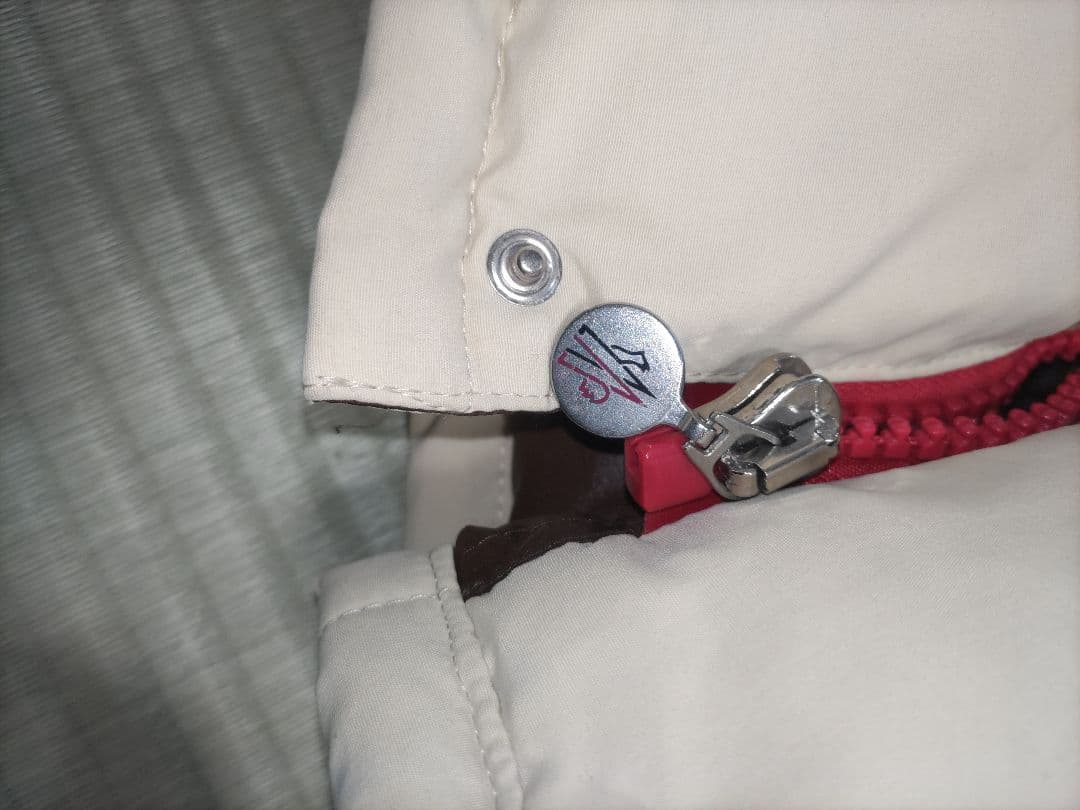 Moncler JUNYA WATANABEダウンジャケット