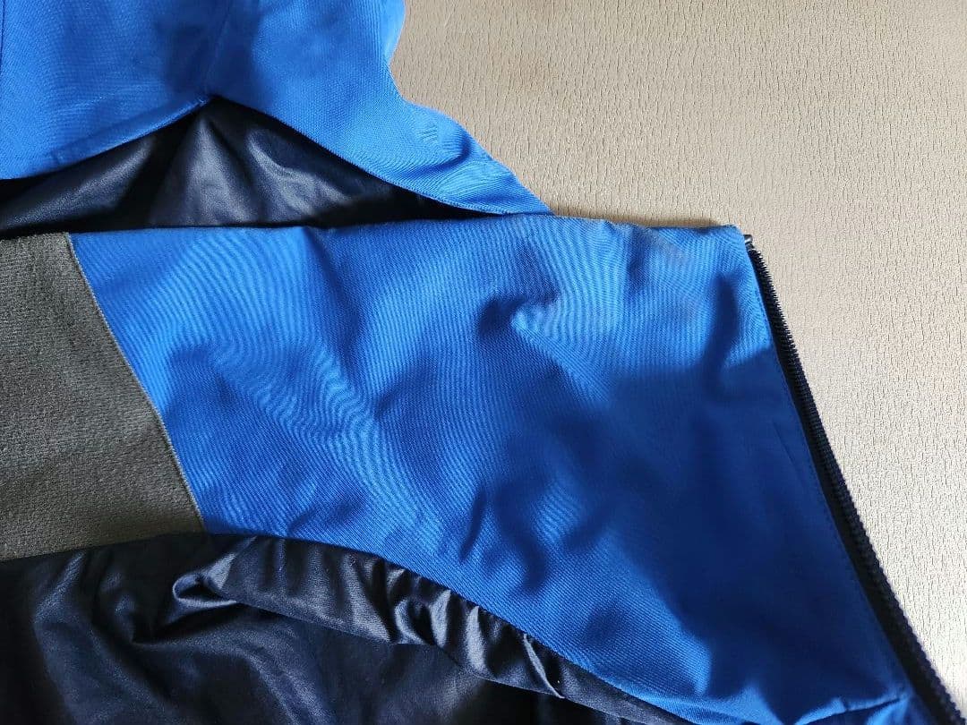 ☆シーズン前お値下げ☆Patagonia パウダーボウルジャケット　ゴアテックス