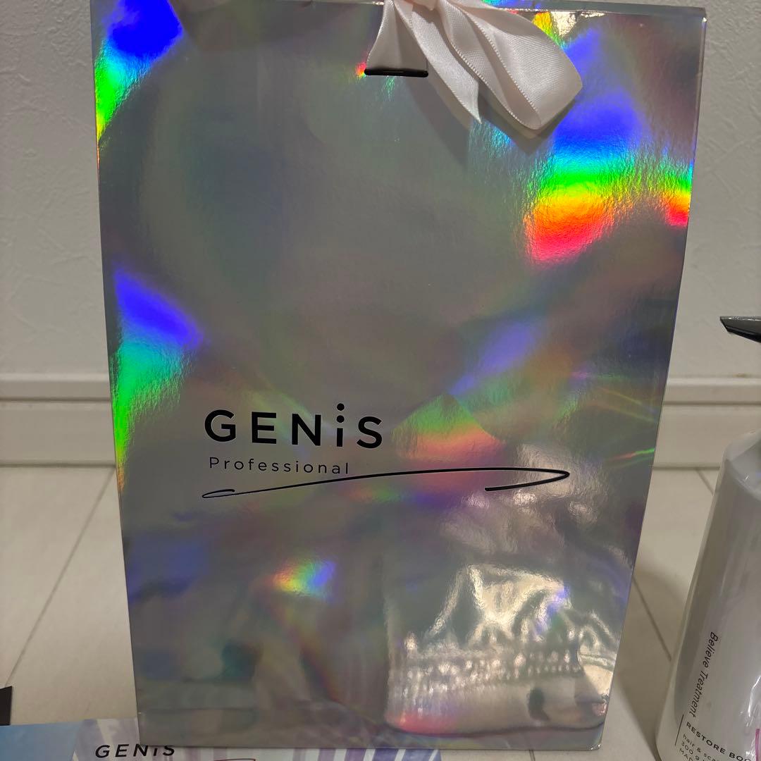 GENiS/ホリデーハッピーBOX/シャンプートリートメント／ブースター/マスク