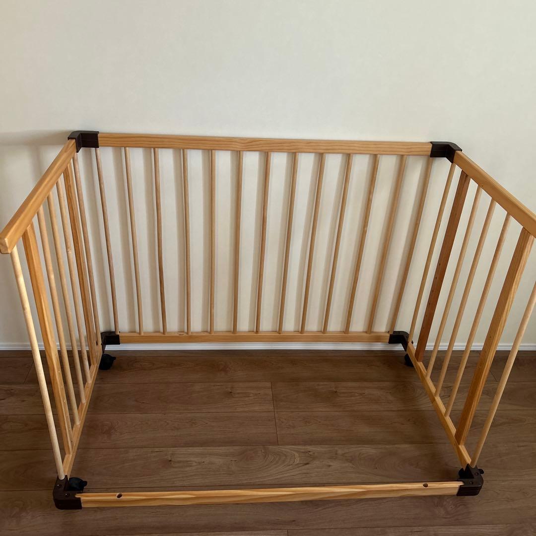 ファルスカ ベッドサイドベッド03