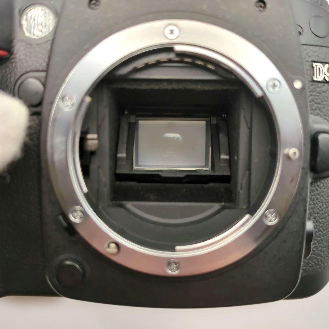 Nikon D90 AF-S 18-200VRII レンズセット