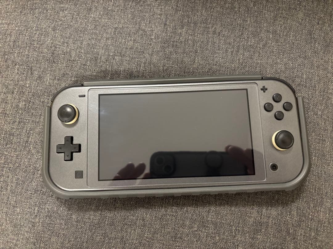 ニンテンドーSwitchライト　ディアルガパルキア