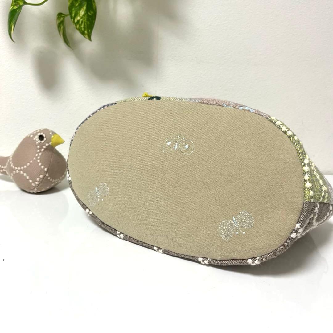 ミナペルホネン　ハンドメイド　楕円底ファスナーバッグ