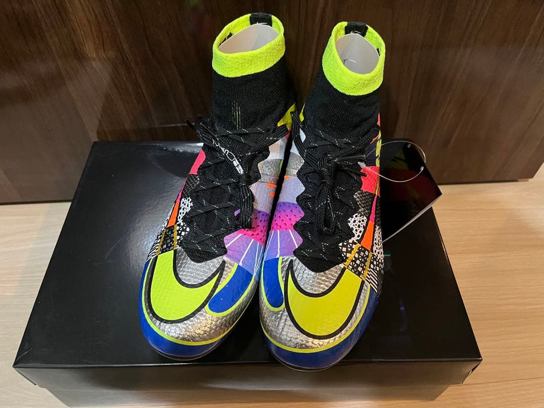 シューズ NIKE MERCURIAL SUPER FLY SE 255