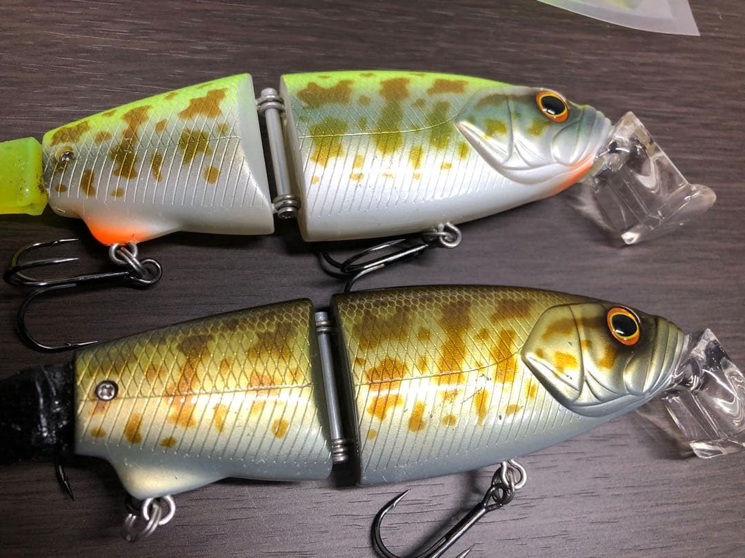 テンフィートアンダー　10FTU イェーガー　雷魚　チャ雷　美品　新品テール付き