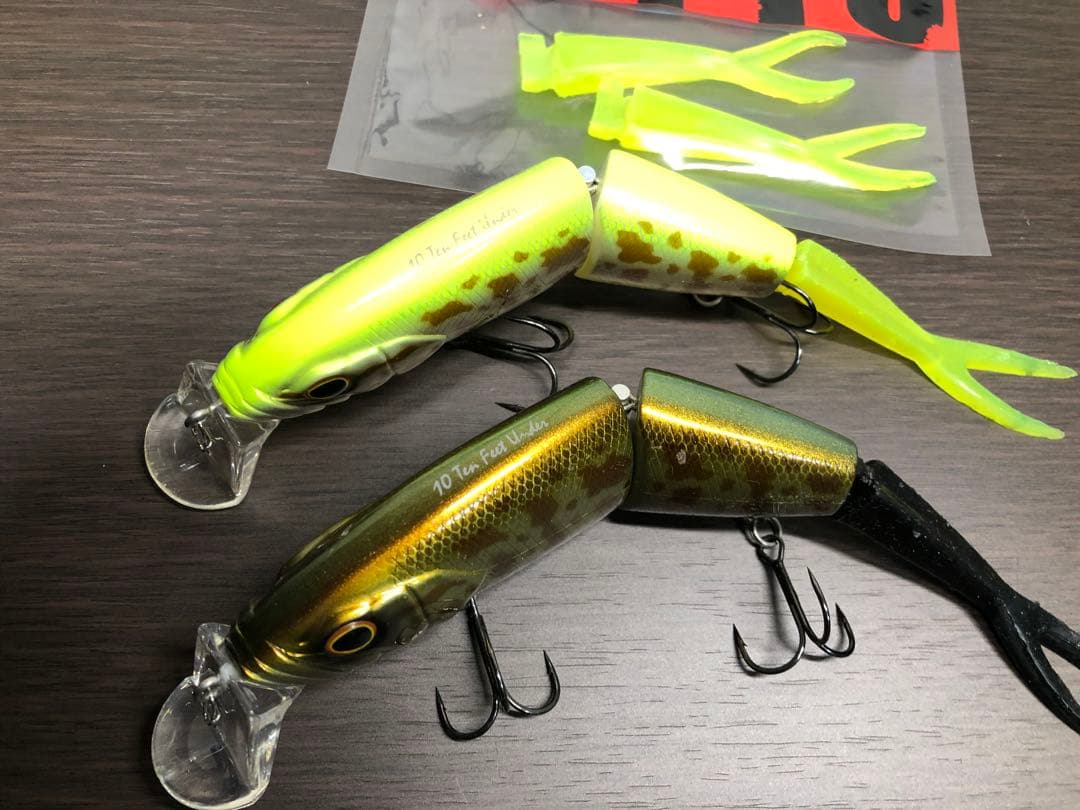 テンフィートアンダー　10FTU イェーガー　雷魚　チャ雷　美品　新品テール付き