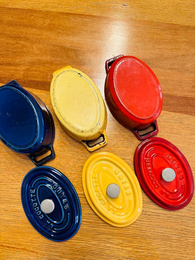 STAUB 11cmCOCOTTE 楕円3色 中古品