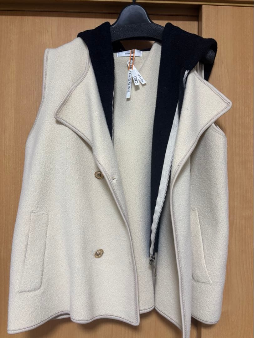 【美品】Eimee law レイヤードフーディジレ　アウター