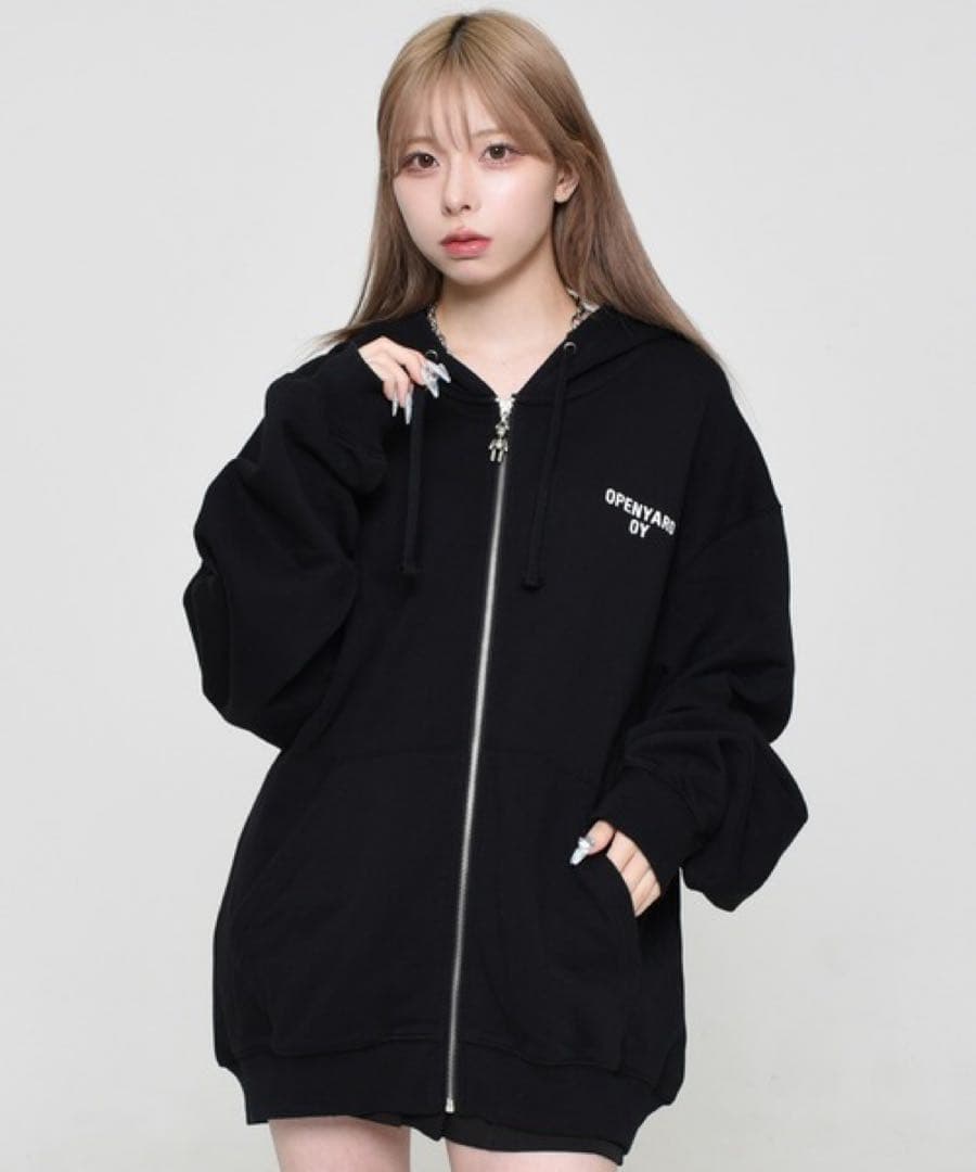 OY モザイクオードリーフーディージップアップ ブラック S