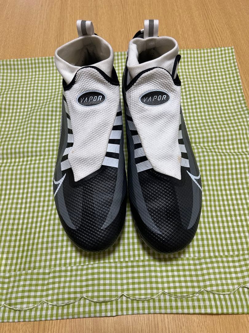 Nike Vapor スパイク ブラック/ホワイト