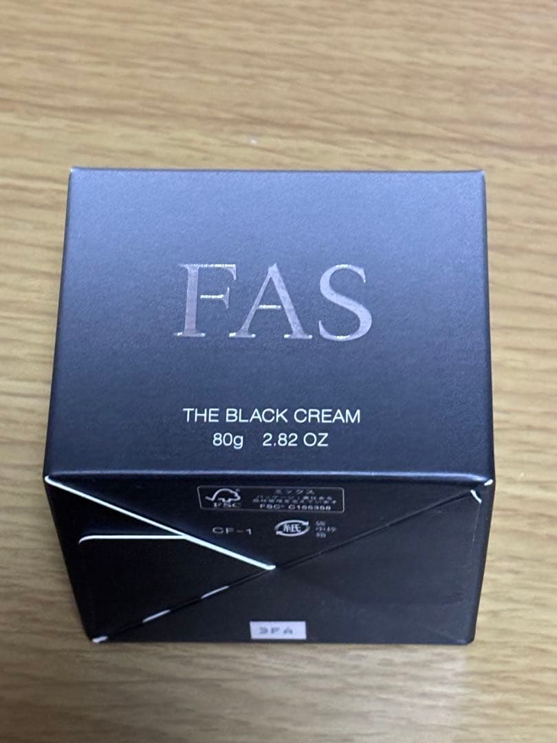 FAS ザ　ブラック　クリーム　新品