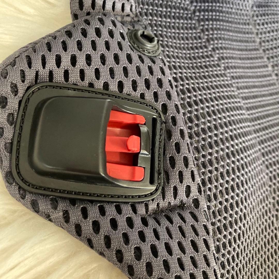 【美品】ベビービョルン　ハーモニー　ベビーキャリア　HARMONY 抱っこ紐