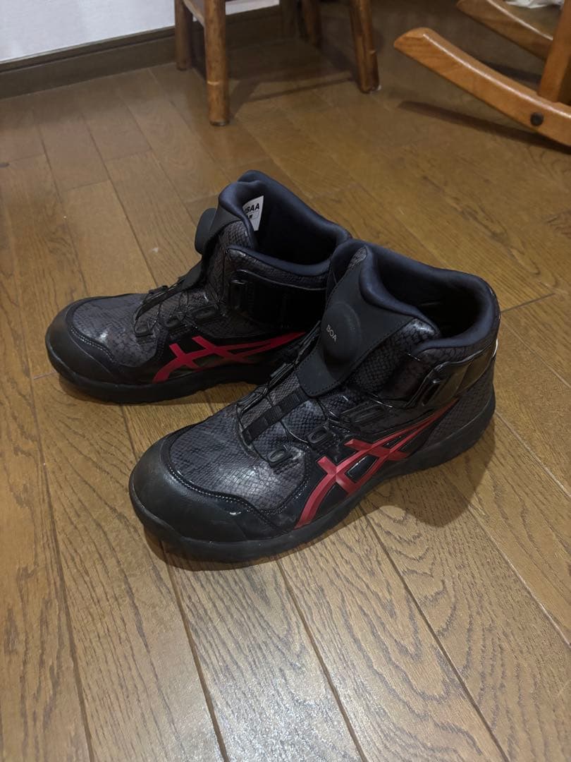 ASICS BOAシステム安全靴 ブラック/クランベリー