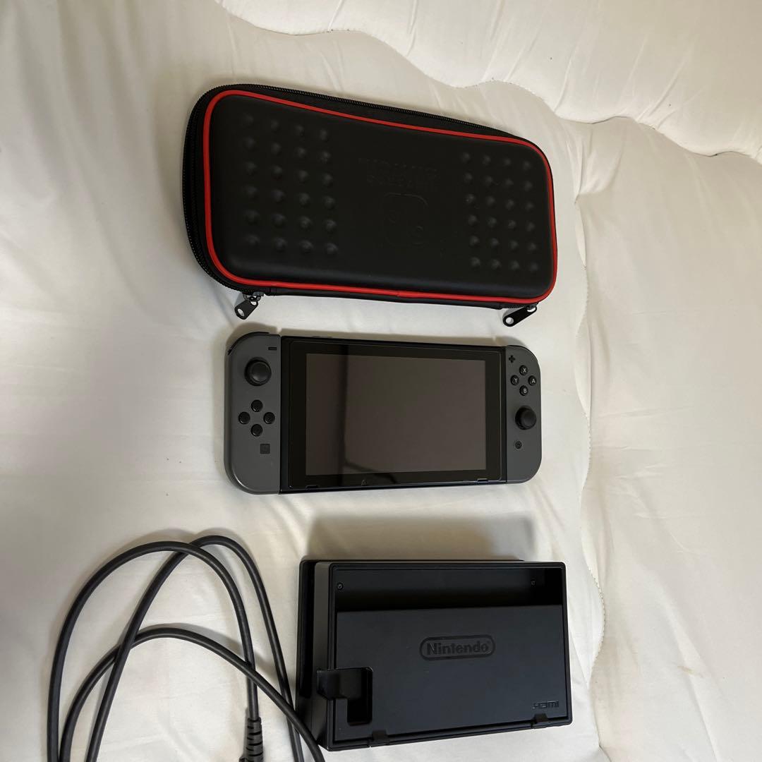 Switch本体　Switchのケース　SwitchコンソールスクリーンTV